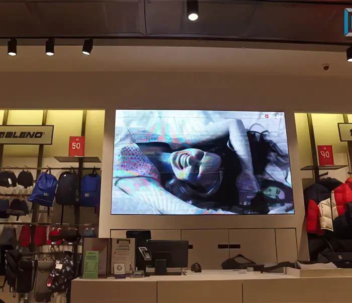 Example - Indoor LED Screens Mall 05